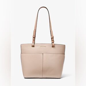 Michael Kors Bedford Medium Pebbled Leather Tote